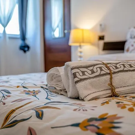 Apartament Borgo Antico Paruzzaro